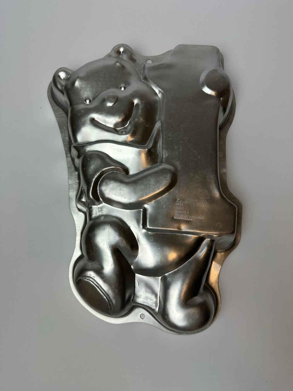 Vintage 1998 Wilton Disney Winnie the Pooh #1 Cake Pan 2105-3003 Aluminum